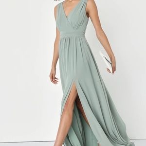 Lulu’s Maxi Dress